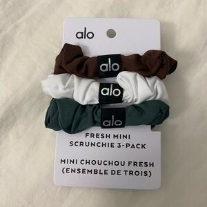 Alo Fresh Mini Scrunchie 3-Pack